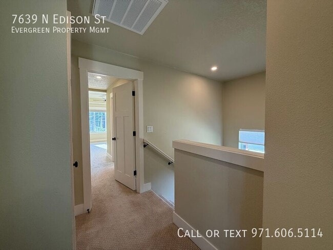 Building Photo - 7639 N Edison St