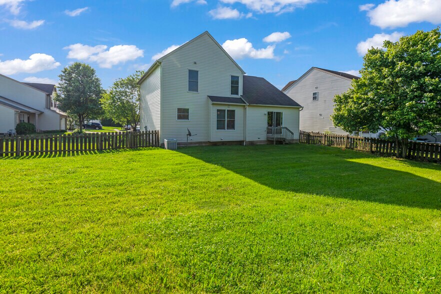 Building Photo - 429 Albion St