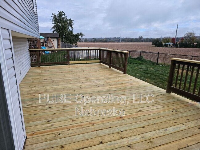 Building Photo - 6215 N 128th St