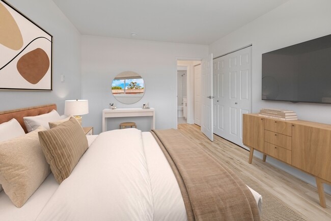 Building Photo - Modern 2 Bedroom Apartments | Recently Renovated | Pet Friendly | Prime Location