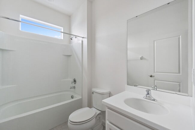 Building Photo - 4483 Monado Dr