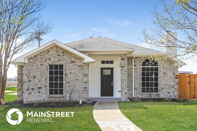 Building Photo - 501 Brazos St