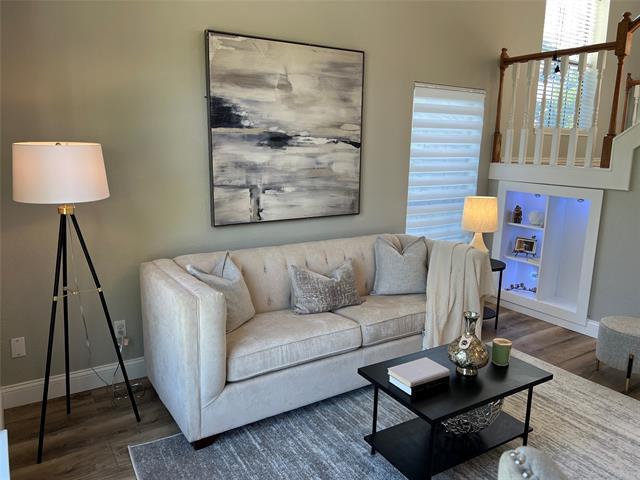 Building Photo - 4313 Kenwood Dr