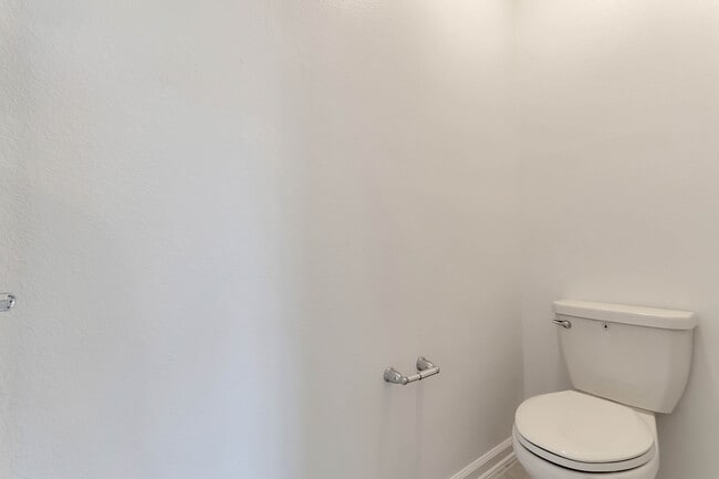 Building Photo - 7412 Stone Creek Trl