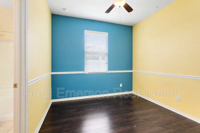 Building Photo - 2819 Youngford St