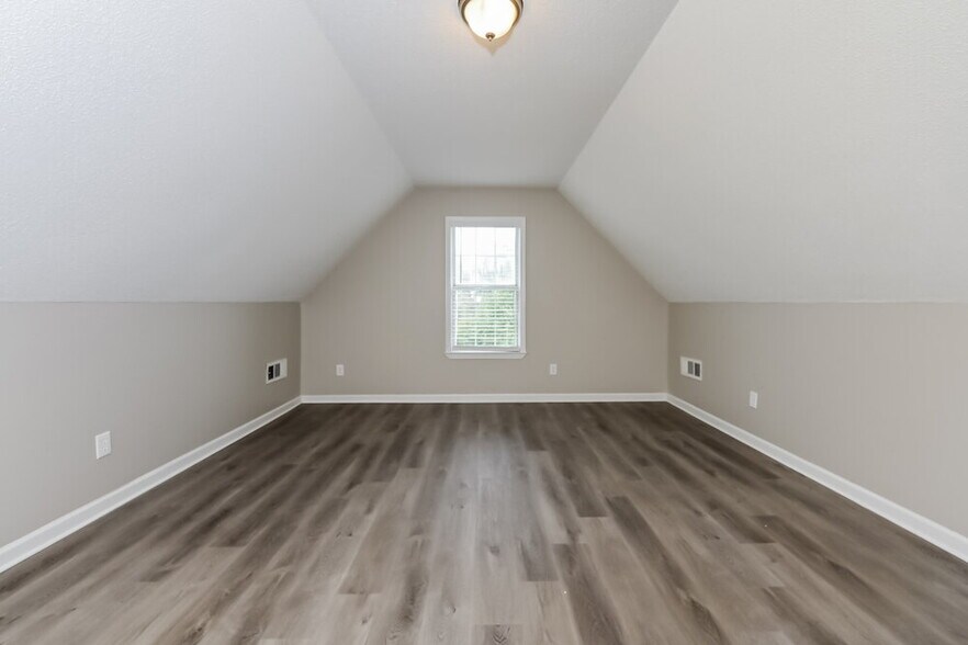 Building Photo - 138 Acadian Dr