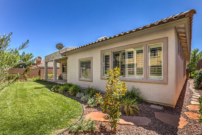 Building Photo - 11412 Rancho Portena Ave