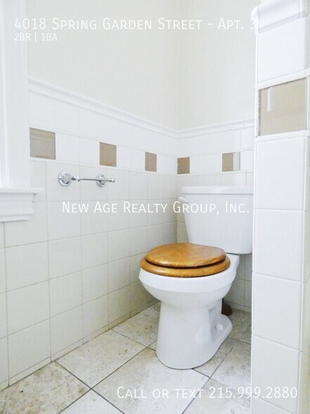 Building Photo - 4018 Spring Garden St