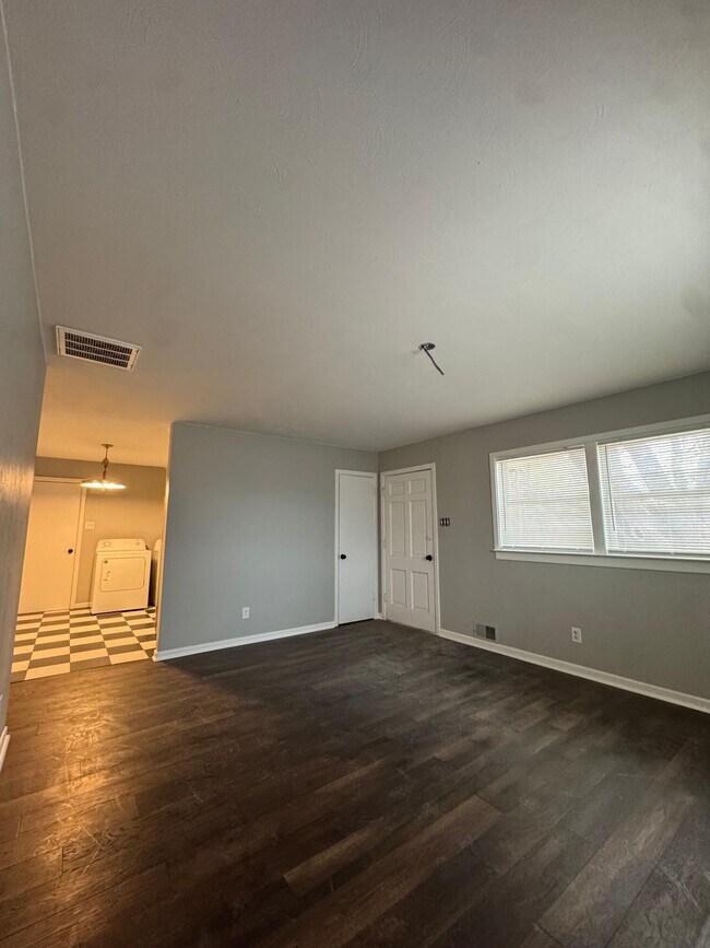 Building Photo - 4409 38th St