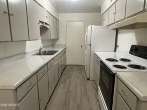 Building Photo - 4719 N 15th Ave