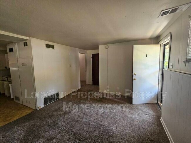 Building Photo - 1510 Kentucky St