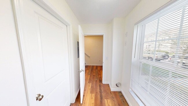 Building Photo - 5288 Royal Arch Cascade Dr