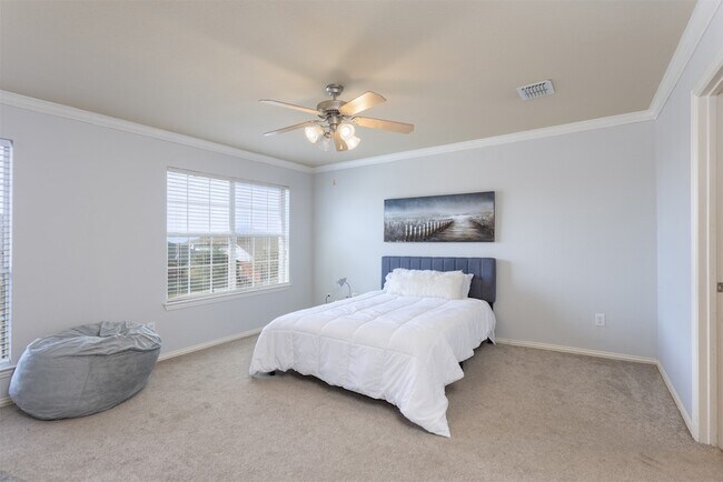 Building Photo - 14504 Eaglemont Dr