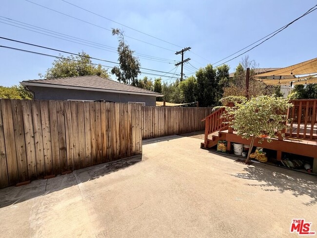 Building Photo - 4234 Verdugo Rd