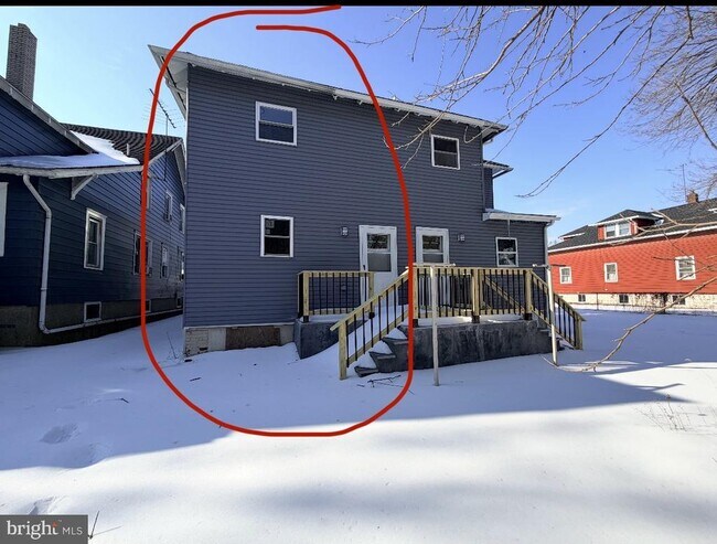 Building Photo - 137 Denny Ave