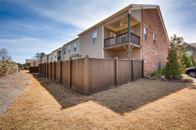 Building Photo - 2255 Emerald Sky Dr