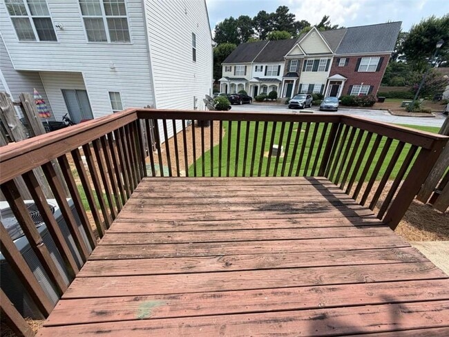 Building Photo - 644 Kenridge Dr