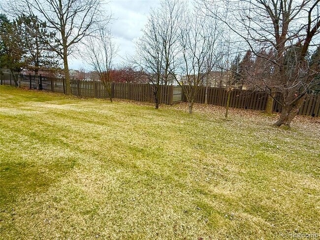 Building Photo - 28975 Hearthstone Dr