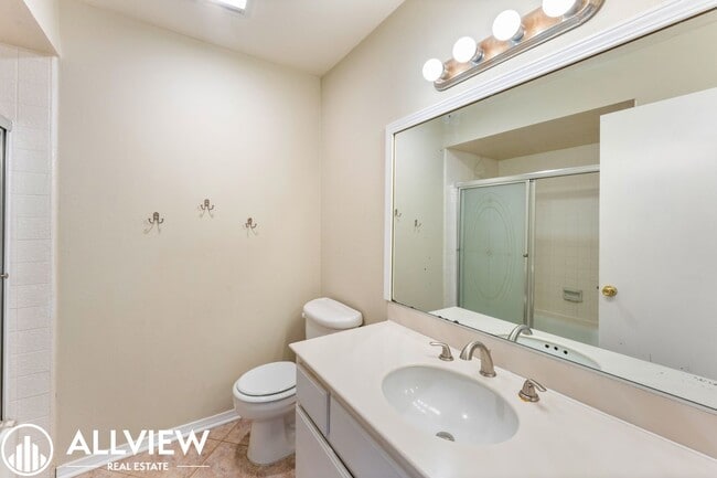 Building Photo - Coastal San Clemente Townhome with Brand New Flooring – Steps to the Beach!