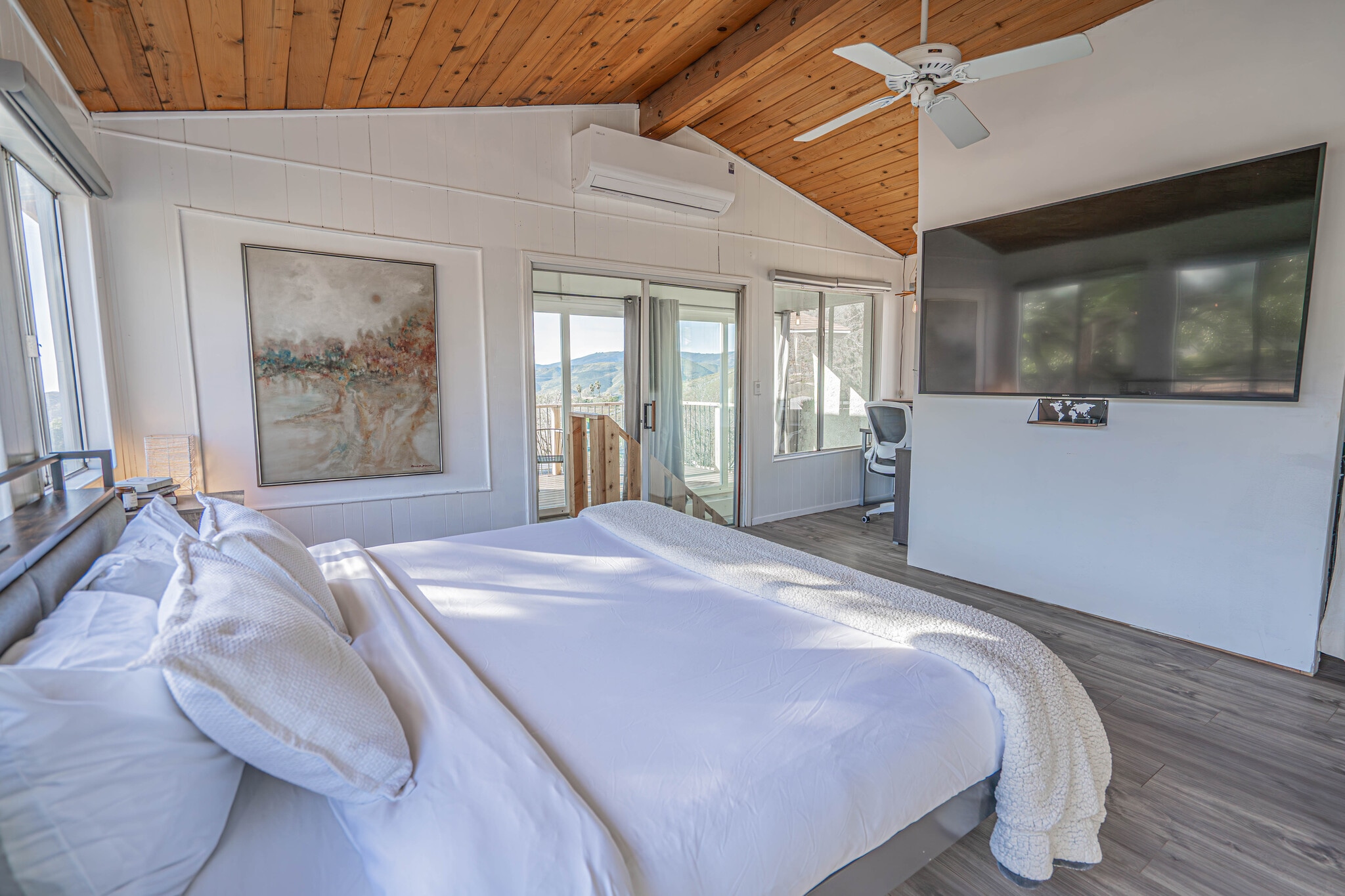 Building Photo - 35315 Glenwall St