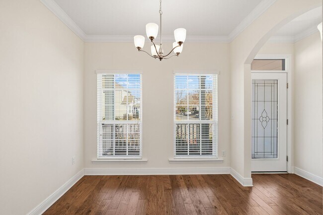 Building Photo - 4805 Stellata Ln
