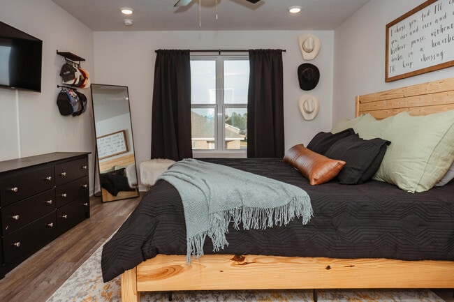 Building Photo - 4605 Naval Ct