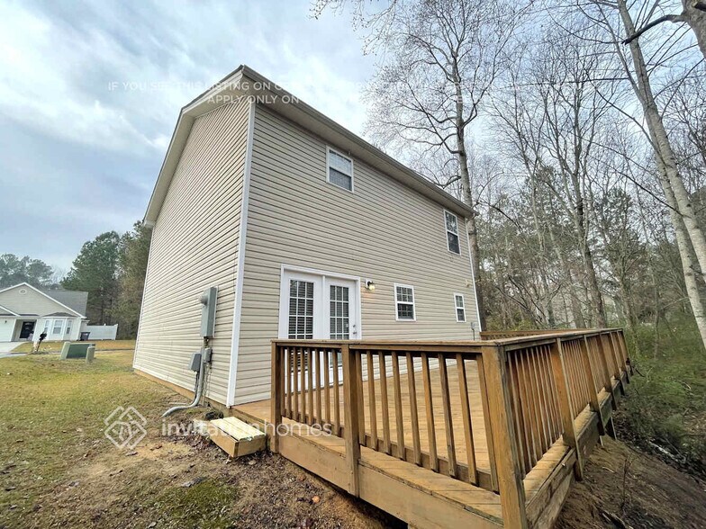 Building Photo - 277 Mission Tripp St