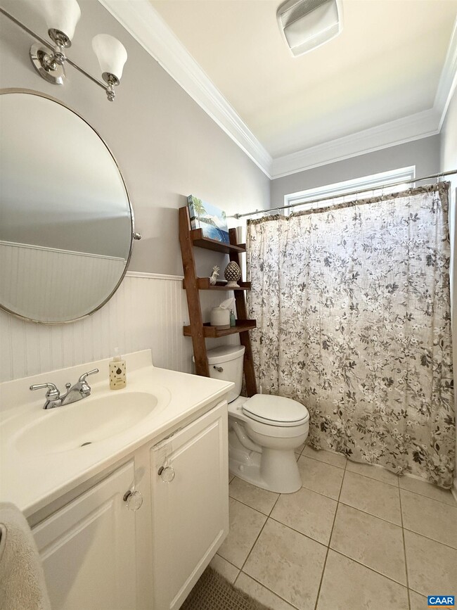 Building Photo - 422 Cranberry Ln
