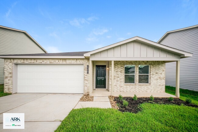 Building Photo - 15661 Briar Frst Dr
