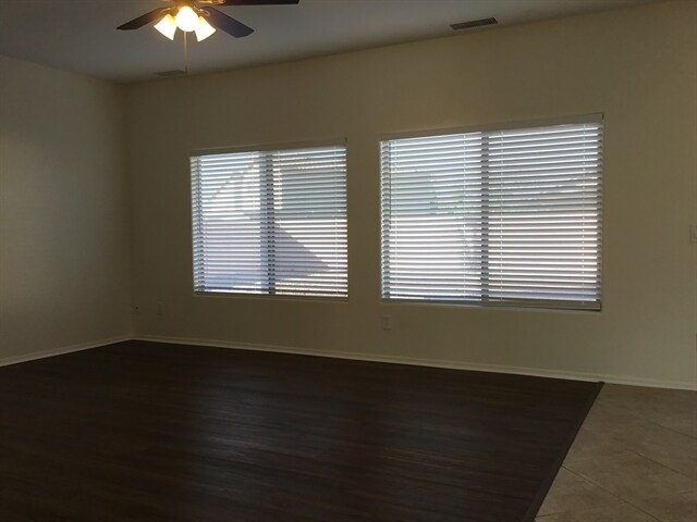 Building Photo - 5308 S 53rd Ln