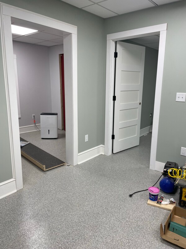 Building Photo - 1826 E Superior St