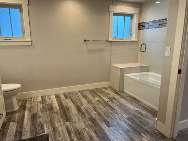 Building Photo - ADU studio in NW Crossing