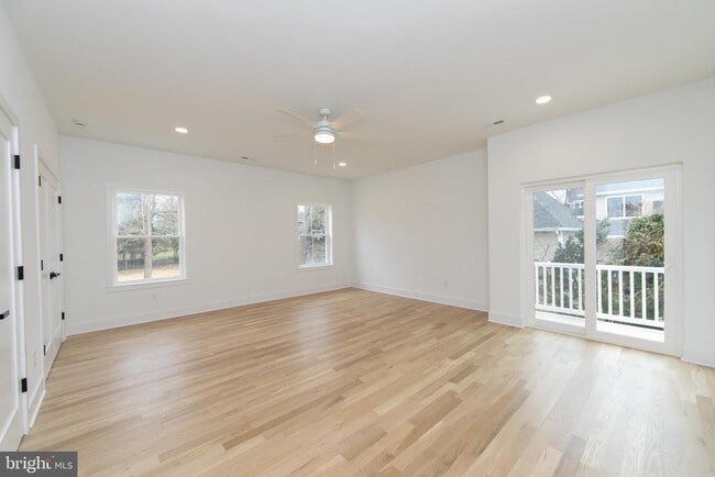 Building Photo - 371 Kresson Rd