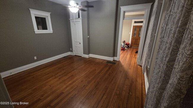 Building Photo - 1050 E Caldwell St