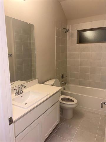 Building Photo - 1404 Mahogany Dr