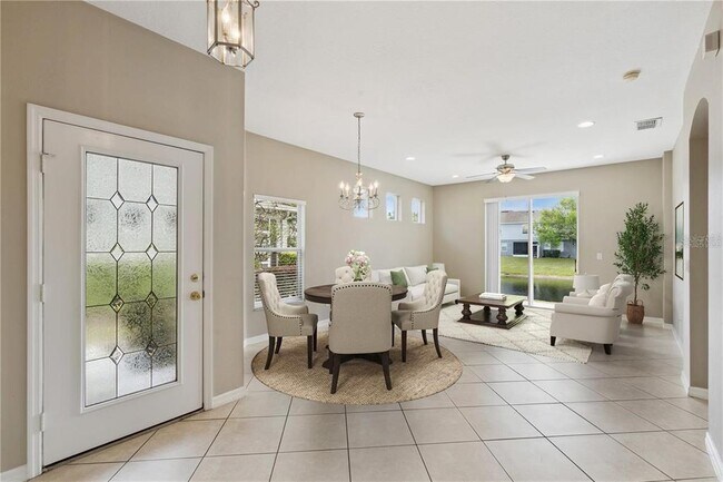 Building Photo - 1721 Travertine Terrace