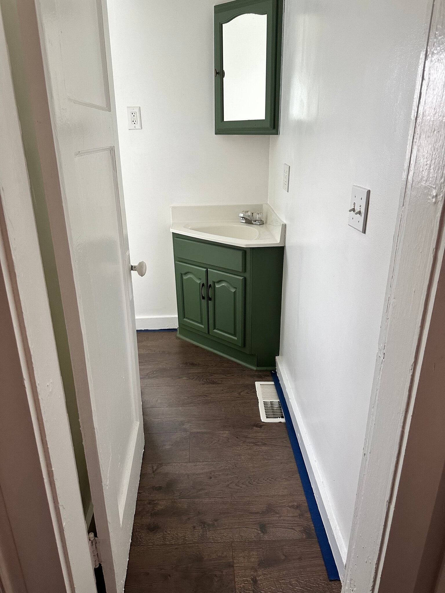 Building Photo - 229 Burns Ave