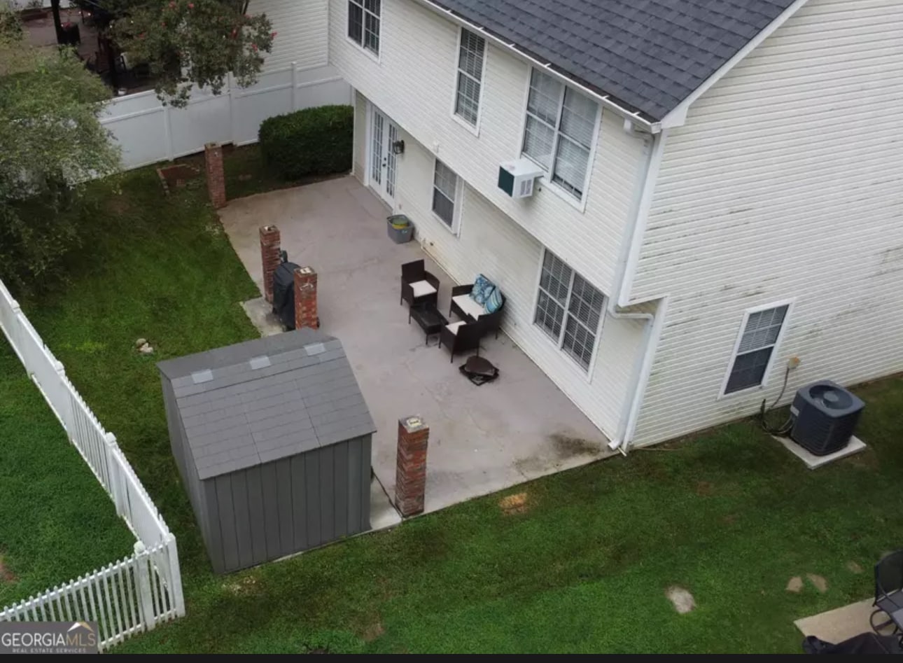 Building Photo - 513 N Fairfield Dr