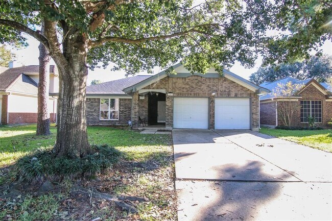 Primary Photo - 17415 Hamilwood Dr