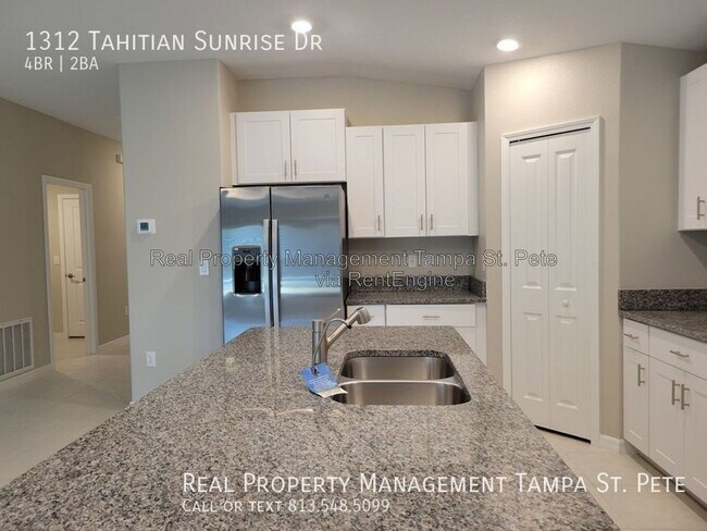 Building Photo - 1312 Tahitian Sunrise Dr