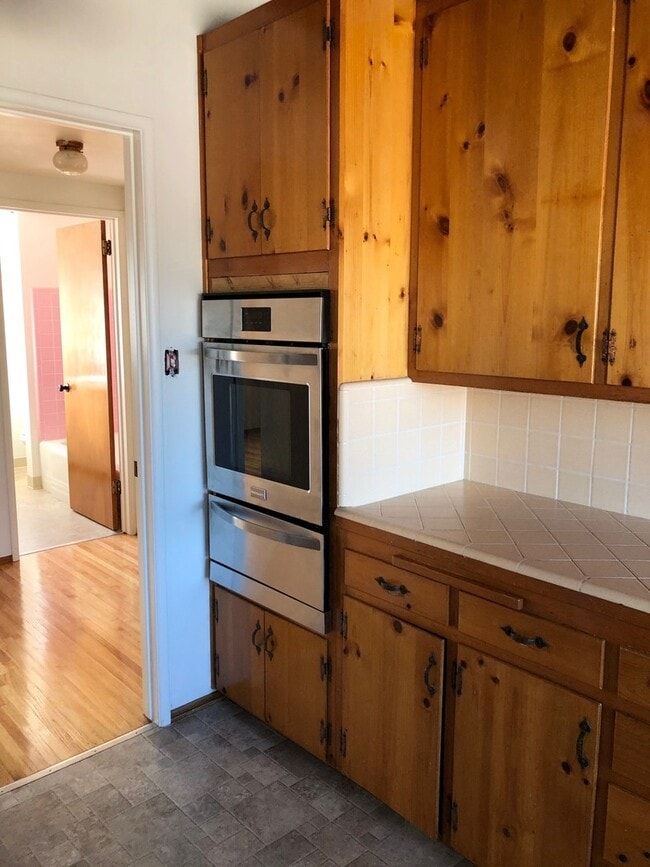 Building Photo - 3255- 3257 San Pablo