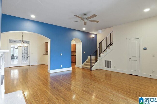 Building Photo - 2081 Eagle Ridge Dr