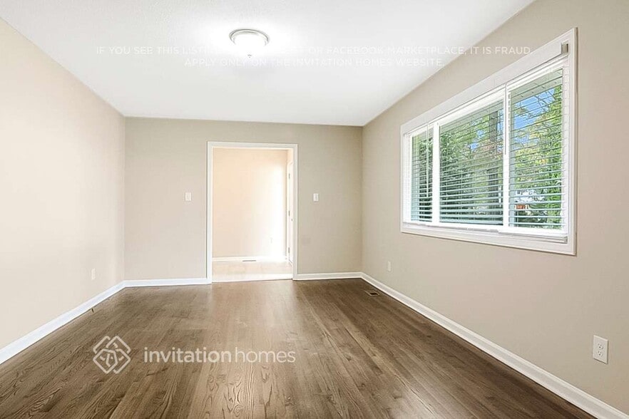 Building Photo - 1404 Falls Church Rd