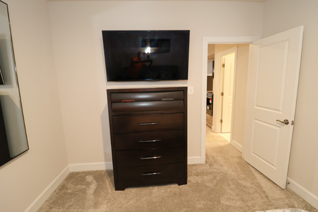 Building Photo - 4703 Tripper Ln