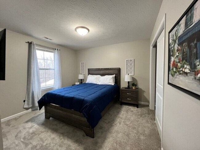 Building Photo - NEW Executive Home in Germantown, OH