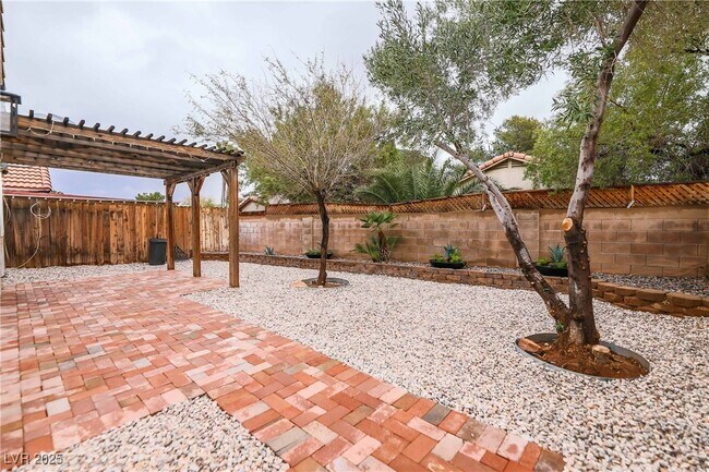 Building Photo - 2728 Riley Oaks Ct