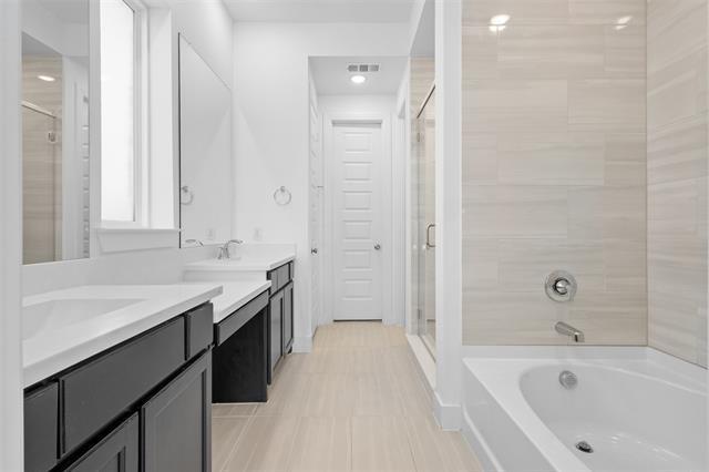 Building Photo - 1136 Saddle Ridge Dr