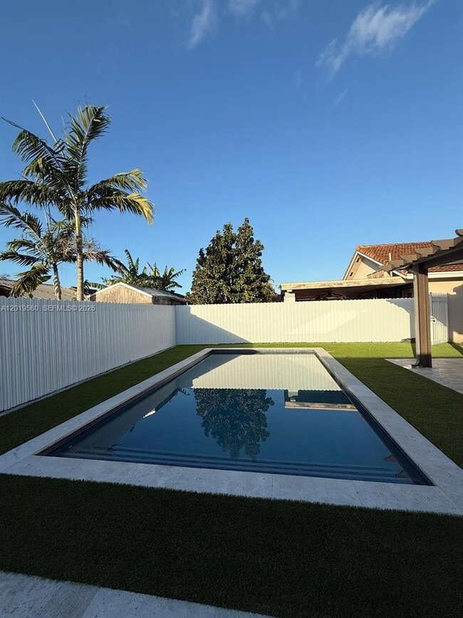 Building Photo - 13818 SW 157th Terrace