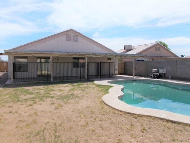 Building Photo - 3324 N 83rd Dr