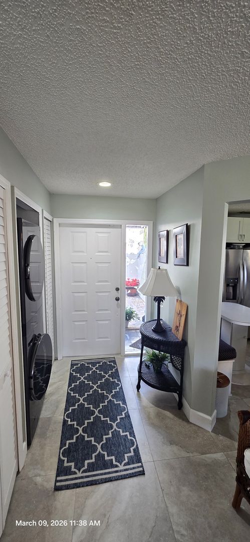 Building Photo - Welcome to **Caloosa Yacht & Racquet Club**, one of Fort Myers’ most charming **gated waterfront ...